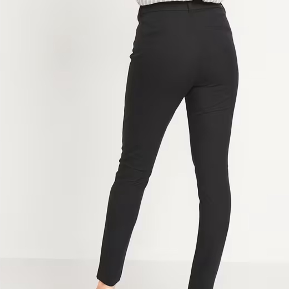 NWT Old Navy Black Women's High-Waisted Pixie Skinny Pants 14 Tall - Picture 2 of 3